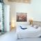 Owl Booking Villa Frida - Exclusive Holidays