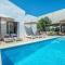 Owl Booking Villa Frida - Exclusive Holidays