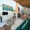 Owl Booking Villa Frida - Exclusive Holidays