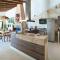 Owl Booking Villa Frida - Exclusive Holidays