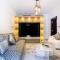 Modern 1BDR with Balcony in the Heart of Downtown