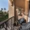 Modern 1BDR with Balcony in the Heart of Downtown