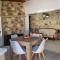 Terra Nobile, 3BR Mountain Stone Escape BBQ Fireplace