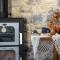 Terra Nobile, 3BR Mountain Stone Escape BBQ Fireplace