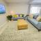 Townsville Home Pool2xLiving2xCarGarage with AC&TVs