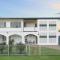 Townsville Home Pool2xLiving2xCarGarage with AC&TVs