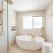 Urban Getaway Bargara Central