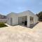 Bungalow House Kiti, seaside