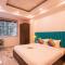goSTOPS Gurugram, Baani Square PLUS - Private Rooms & Dorms