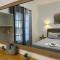 Yannas Apartments