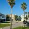 Spacious Seaside Cottage w/ Sunroom – 1-Minute Walk to Vilano Beach