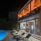 City view & pool apartment
