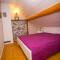 Wolfs House
