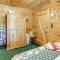 11 Mi to Dtwn Franklin Cabin with Porch!