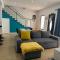 B - Elegent 2 Bedroom Modern Townhouse