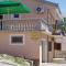Apartments and rooms Bionda