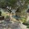 Basil & Guest House