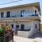 Aretousa apt, next to the beach!