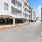 Stylish Corporate Stay with Wi-Fi & Parking