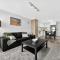 Modern Coastal Retreat 2BR Apt in Rockingham