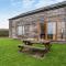 2 bed in Gower 40480