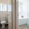 Oceanfront 2BR apartment near Beach Free Wi-Fi