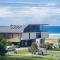 Oceanfront 2BR apartment near Beach Free Wi-Fi