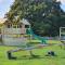 3 Bed in Newport 90245