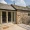 2 Bed in Baslow SKN18