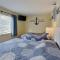 Put-in-Bay Poolview Condo #2