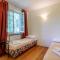Stunning Home In Sutri