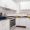 Renovated 3BR Apt Near City Hotspots with Great Value