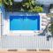 Casa Gris with private pool near the beach in Jaco