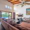Casa Gris with private pool near the beach in Jaco