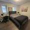 Vancouver airport 7mins away joy room
