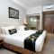 Yellow Star Gejayan Hotel