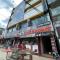 Starline Hotel