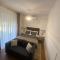 Apartment and rooms EL
