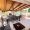 Villa Stone House with Pool