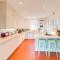 5 Bed in Seaview 93445