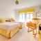 5 Bed in Seaview 93445