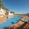 Apartamentos Azul Playa