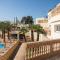 Apartamentos Azul Playa