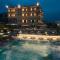 Hotel Blue Moon