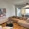Kallisti 1bd Central Stay - Wow View