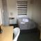 Warwick Vines Motel