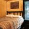 Lakeview Cedar Cabin - Whistle Stop - 2