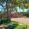 Romantic Luxury stay w Sauna, Pool & Amenities on 10 acres