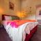 The Bank - Rooms & Apartments by Coorie Doon Stays