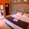 Meric Hotel
